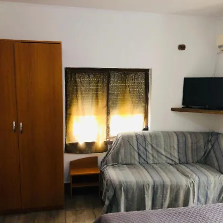 Casa Serban בית הארחה